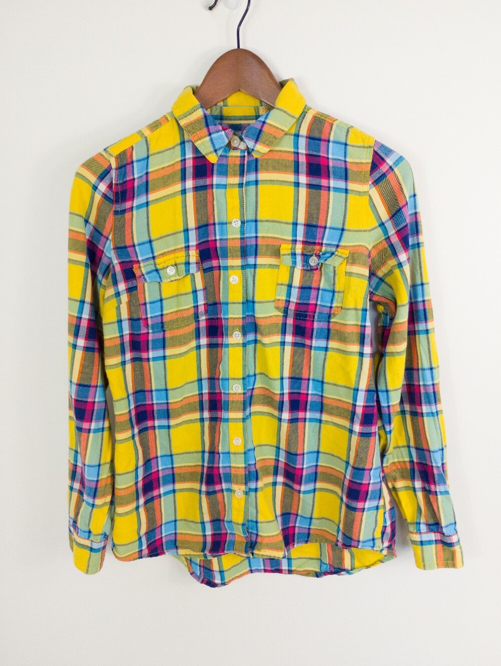 Old Navy Plaid Flannel Button Down Shirt Womens Small Yellow Pink Blue Pocket
